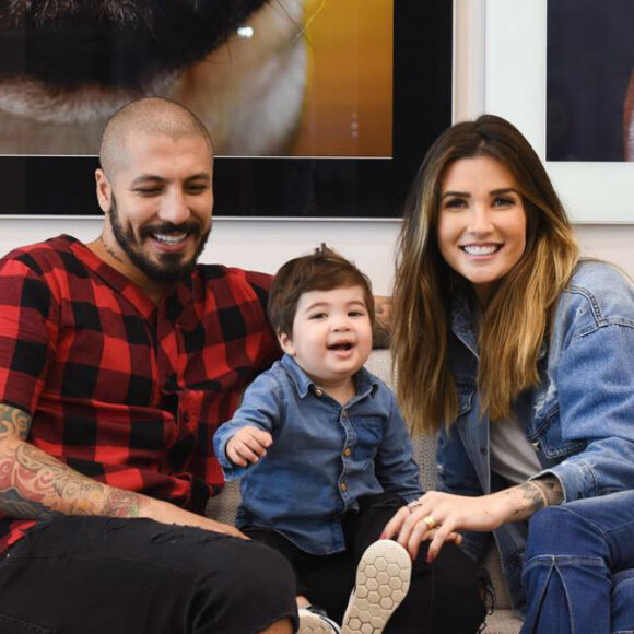 Aline Gotschalg vai passar final de semana e festejar Dia Das Mães em viagem com filho e marido