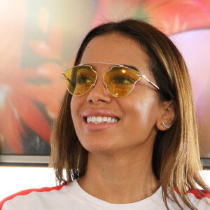 Anitta lança música com Matheus e Kauan no terraço do Hotel Renaissance, em São Paulo, nesta sexta-feira, 11 de maio de 2018