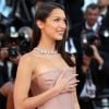 Bella Hadid usou colar, anel e pulseira de diamantes no Festival de Cannes nesta sexta-feira, 11 de maio de 2018