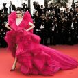  'Sonhos se tornam verdade', escreveu a atriz e modelo indiana Deepika Padukone ao compartilhar em seu Instagram o look usado em Cannes 