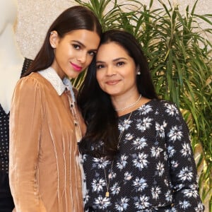 Bruna Marquezine só lamentou passar o dia das mães longe de casa