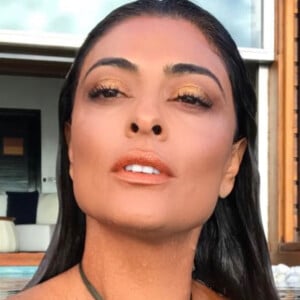 Juliana Paes curte dias de férias na Ásia com o marido, Carlos Eduardo Baptista, e esbanja estilo com looks e acessórios de praia