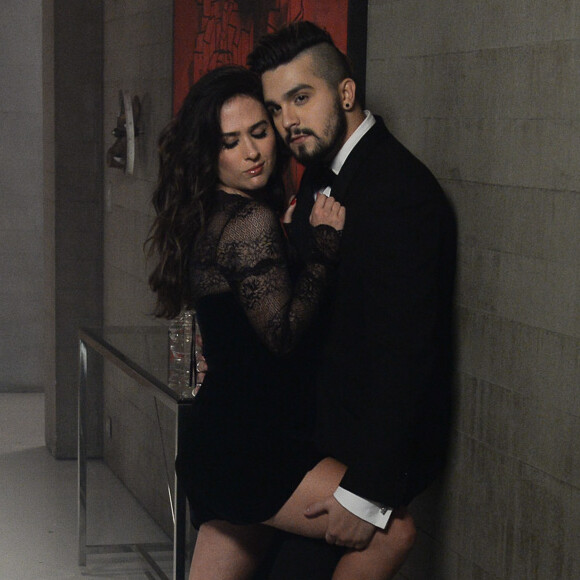 Tatá Werneck vira par de Luan Santana em clipe e ganha elogio do cantor nesta segunda-feira, dia 14 de maio de 2018