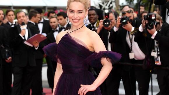 Emilia Clarke elege tule Dior para lançar 'Han Solo'. Aos looks do red carpet!