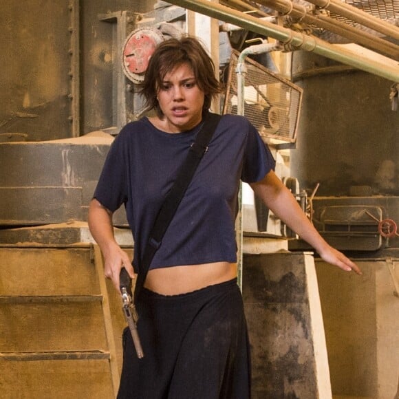 Alice Wegmann foi internada com dengue e estafa nas gravações da série 'Onde Nascem os Fortes'
