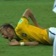 Neymar fraturou a terceira vértebra da lombar e levará de 4 a 6 semanadas para se recuperar totalmente