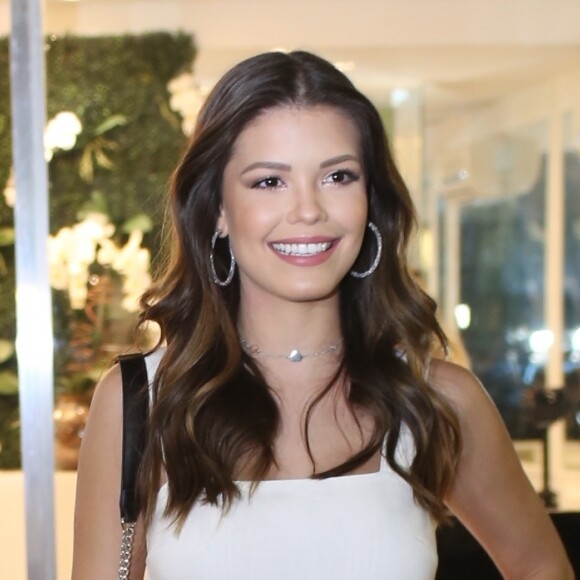 Vitória Strada vai substituir Isis Valverde na novela 'Espelho da Vida', trama sucessora de 'Orgulho e Paixão'