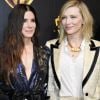 Sandra Bullock e Cate Blanchett adotaram tratamento de beleza que promete rejuvenescer a pele usando prepúcio de bebês coreanos