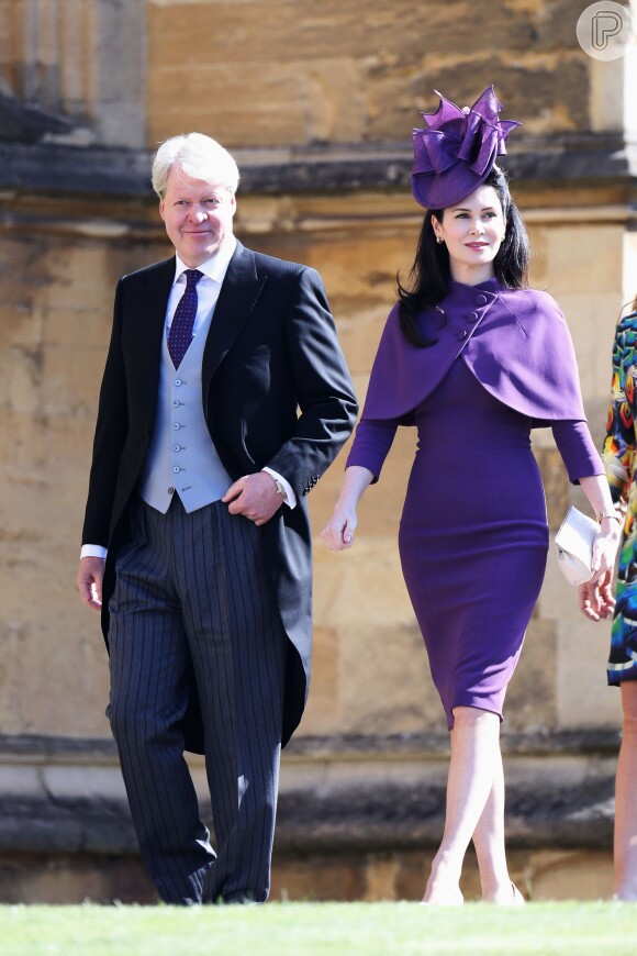 Karen Spencer, ao lado do marido, Charles, irmão da princesa Diana no casamento do príncipe Harry com Meghan Markle