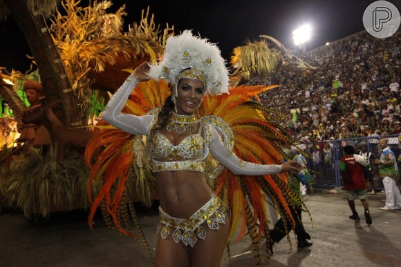 Carla Prata é ex-bailarina do 'Domingão do Faustão' e um dos destaques do Carnaval carioca