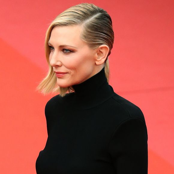 Cate Blanchett prestigiou a exibição do filme 'Blackkklansman' a bordo de um look da grife Givenchy, na 71ª edição do Festival de Cannes, na França, em 14 de maio de 2018