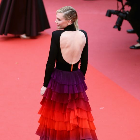 Cate Blanchett prestigiou a exibição do filme 'Blackkklansman' a bordo de um look da grife Givenchy, na 71ª edição do Festival de Cannes, na França, em 14 de maio de 2018