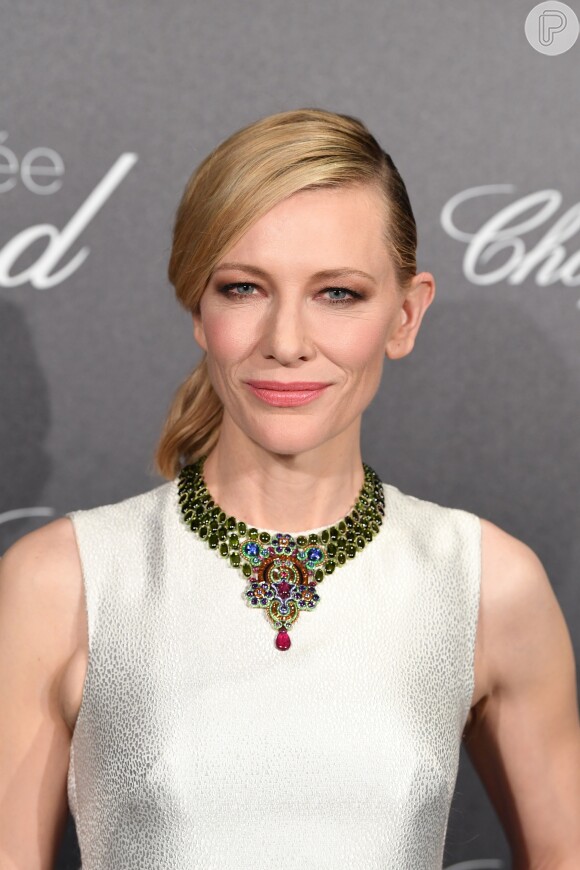 Cate Blanchett elegeu um vestido perolado para participar do Trophée Chopard durante a 71ª edição do Festival de Cannes, em 14 de maio de 2018