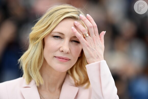 Cate Blanchett no photocall da 71ª edição do Festival de Cannes, no Palais des Festivals, em 8 de maio de 2018