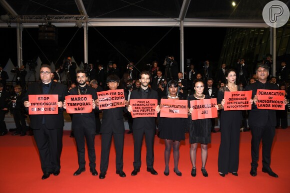 A produção luso-brasileira 'Chuva é Cantoria na Aldeia dos Mortos' foi premiada em Cannes e protestou pelos direitos dos indígenas