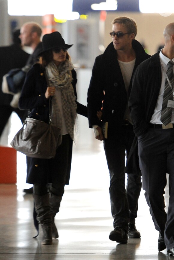 Eva Mendes é discreta em seu relacionamento com o ator Ryan Gosling, com que está desde 2011