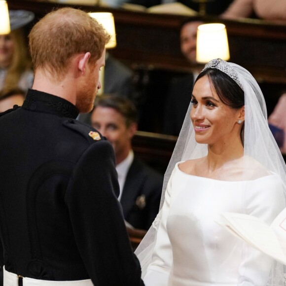 Segundo o fotógrafo, a interação entre Meghan Markle e Príncipe Harry se dava através de pequenos gestos: 'Toda vez que eles falavam um com o outro, olhavam um para o outro, havia um pequeno risinho, um pequeno sorriso e um brilho nos olhos'