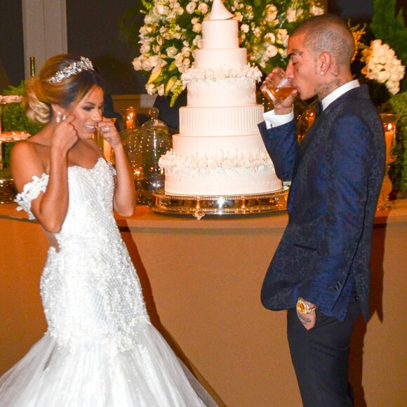 Lexa e MC Guimê oficializaram a união na Catedral da Sé e realizaram a festa em um buffet de Moema