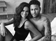 Temperatura subiu! Neymar fotografa Bruna Marquezine de lingerie em campanha