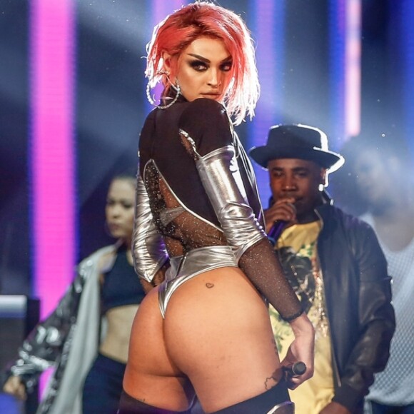 Pabllo Vittar fez show no MTV MIAW, em São Paulo, nesta quarta-feira, 23 de maio de 2018
