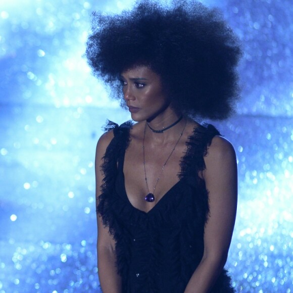 Tais Araujo ficou bastante emocionada com Luyara Franco, filha da vereada Marielle Franco, no MTV MIAW