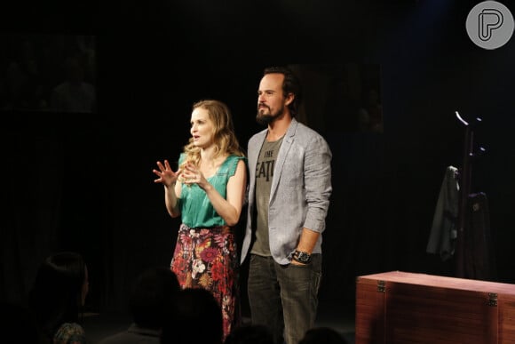 Paulinho Vilhena e Fernanda Rodrigues vivem um casal na peça 'Tô Grávida'