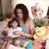 Juliana (Vanessa Gerbelli) adora quando Diogo (José Rubens Chachá) diz que ela deveria ter mais filhos, na novela 'Em Família'