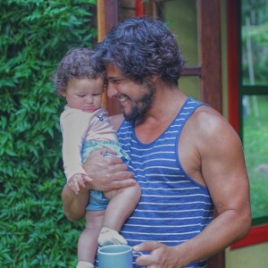 Bruno Gissoni já usou a rede social para homenagear a filha, Madalena