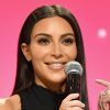 Kim Kardashian usa o hidratante La Mer antes da maquiagem