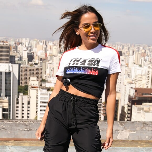 Anitta está estreitando laços com o público infantil