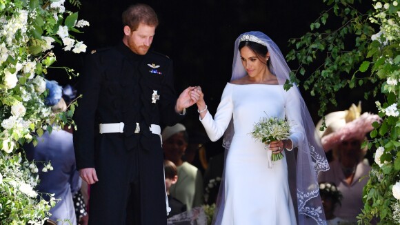 Meghan Markle e Príncipe Harry devolvem R$ 35 milhões em presentes de casamento