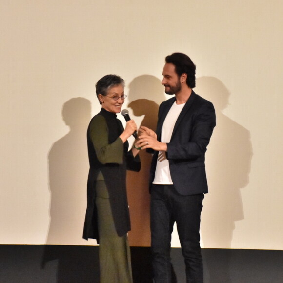 Rodrigo Satoro foi homenageado pelo Cine PE na noite deste sábado, 2 de junho de 2018