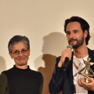 Rodrigo Satoro ganhou o prêmio Calunga de Ouro na noite deste sábado, 2 de junho de 2018