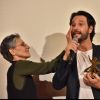 Rodrigo Satoro recebeu o prêmio Calunga de Ouro no Cine PE, festival do audiovisual de Pernambuco