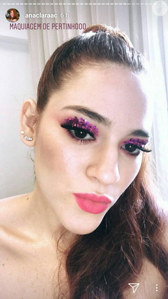 Ex-BBB Ana Clara mostra maquiagem usada na Parada LGBT, em São Paulo