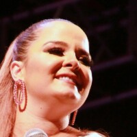 Sertaneja Maiara admite cansaço após 2 shows seguidos: 'Estresse de logística'