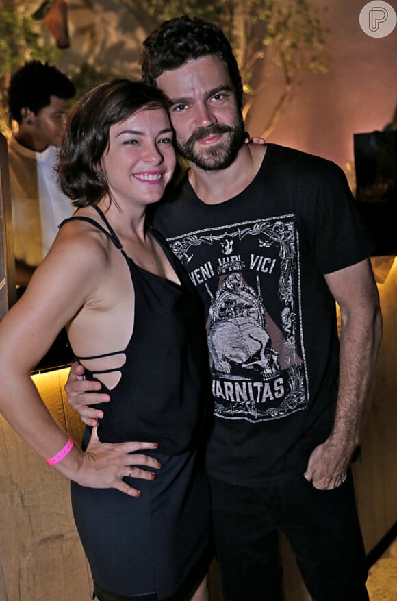 Regiane Alves e o cineasta João Gomez terminaram o casamento de sete anos
