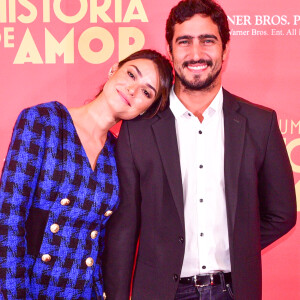 'Meu par', escreveu Thaila Ayala ao compartilhar foto com o namorado, Renato Góes, no Instagram