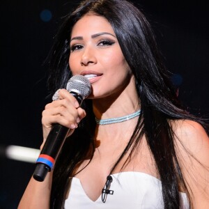 Simaria relatou que emagreceu muito após ser diagnosticada com a doença