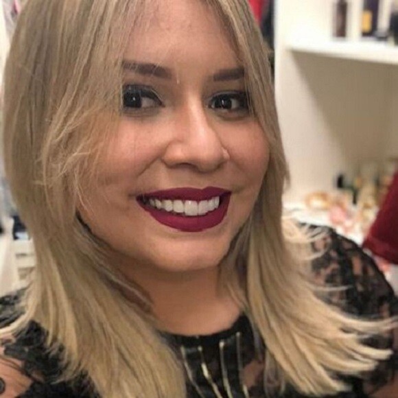 Marília Mendonça dedicou um refrão aos internautas que passam por problemas de autoestima