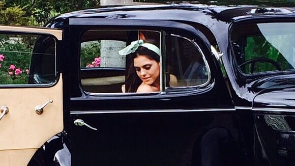 Jessika Alves posa nua em carro retrô para ensaio da revista 'Playboy'