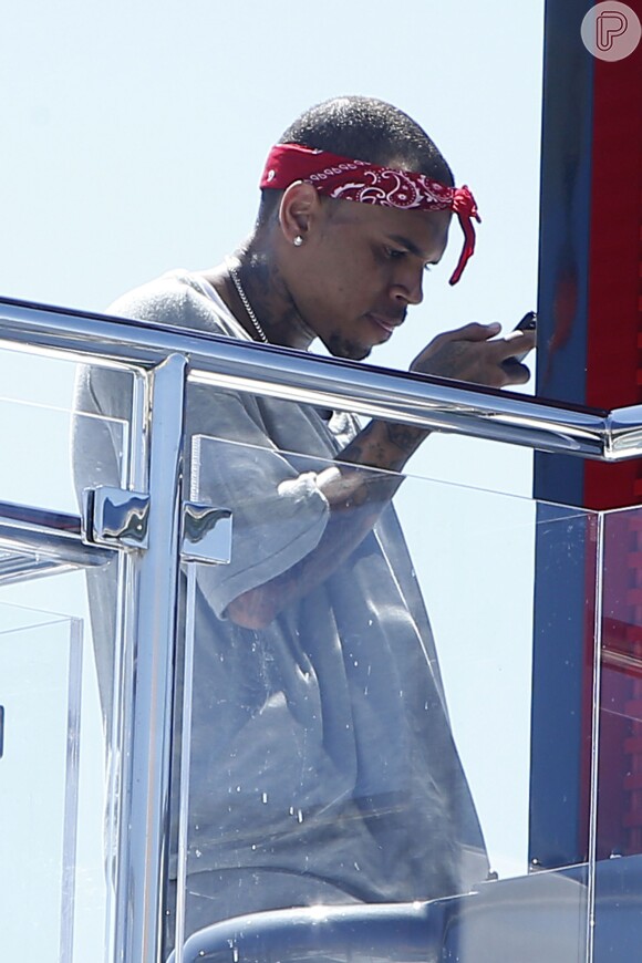 Chris Brown curte Saint Tropez, na França
