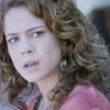 Antes disso, Tuane (Nanda Costa) vai tentar furar a fila do presídio e será impedida por Cristina (Leandra Leal), que também foi visitar o irmão