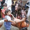 Juliana Paes levou os filhos, Pedro, de 4 anos, e Antonio, 1 ano, a evento no Rio
