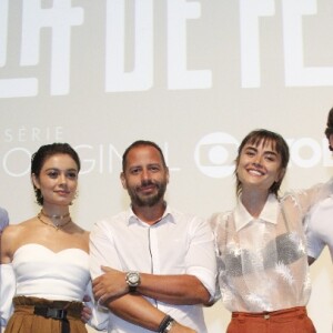Sophie Charlotte se reúne com elenco da série 'Ilha de Ferro', da TV Globo, para uma coletiva no Teatro Riachuelo, no Centro do Rio de Janeiro, na noite desta terça-feira, 13 de novembro de 2018