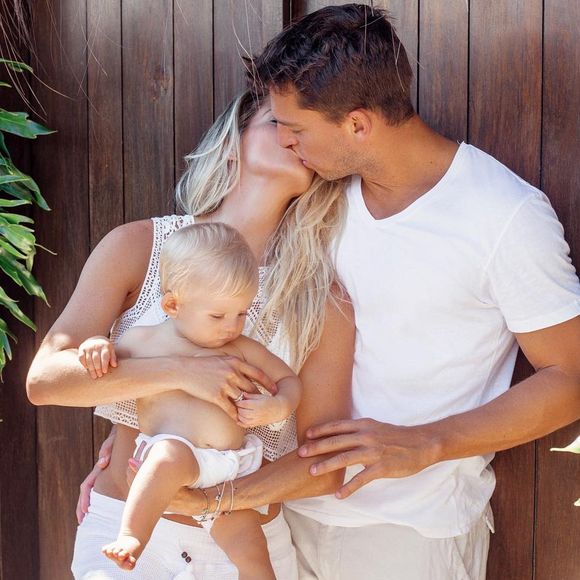 Karina Bacchi é mãe de Enrico, de 1 ano, fruto de uma produção independente