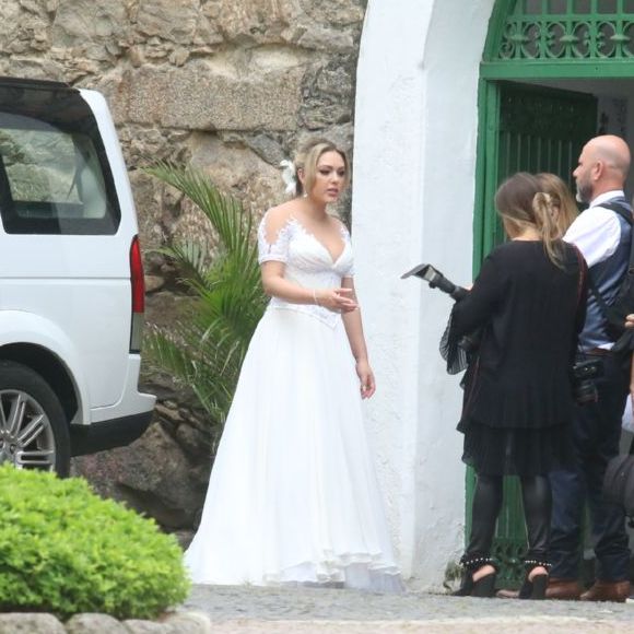 Tânia Mara é fotografada após casamento com Jayme Monjardim
