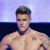 Justin Bieber faz streap-tease e fica só de cueca durante evento em Nova York, EUA, que aconteceu na noite desta terça-feira, 9 de setembro de 2014
