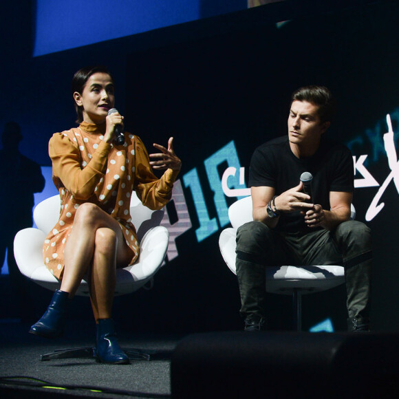No dia da comemoração de seu aniversário de casamento, Sophie Charlotte esteve em São Paulo, participando de um painel da Globo e divulgando a série 'Ilha de Ferro' na Comic Con Experience, nesta quinta-feira, 6 de dezembro de 2018