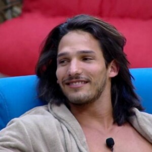 'Ele é meu primo de primeiro grau, Ju conhece ele por minha causa e nossas família sempre foram próximas', afirmou Wander ao Purepeople